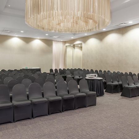 Crowne Plaza Chicago O'Hare Hotel & Conference Center By Ihg Rosemont Exterior photo
