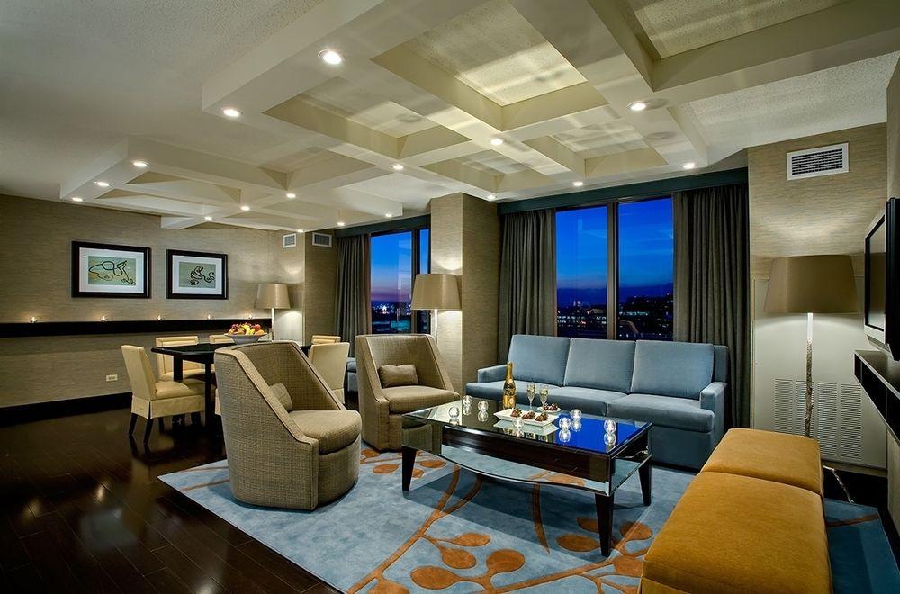 Crowne Plaza Chicago O'Hare Hotel & Conference Center By Ihg Rosemont Exterior photo