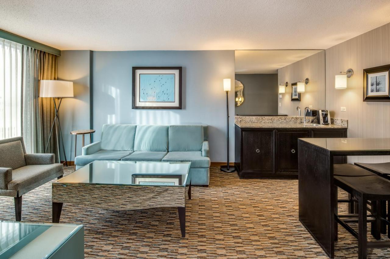 Crowne Plaza Chicago O'Hare Hotel & Conference Center By Ihg Rosemont Exterior photo