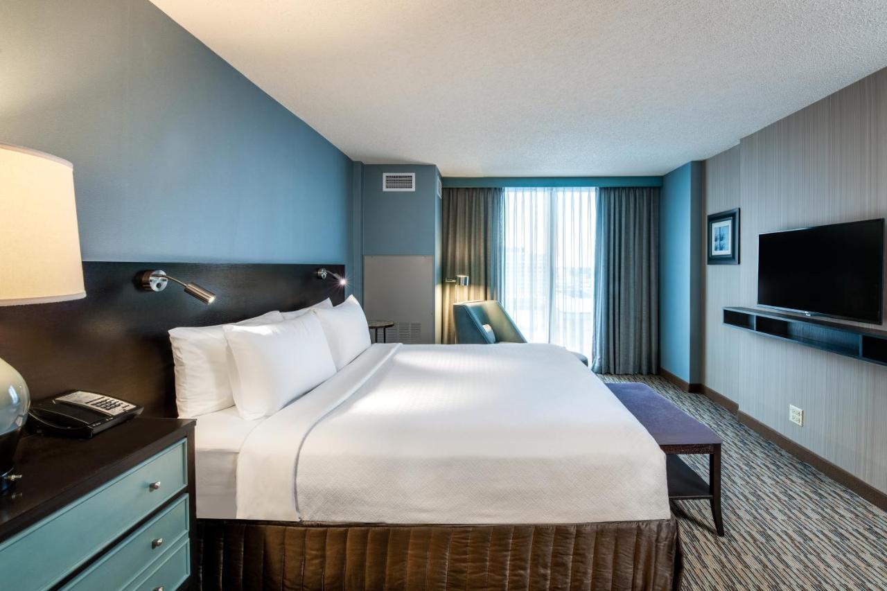 Crowne Plaza Chicago O'Hare Hotel & Conference Center By Ihg Rosemont Exterior photo