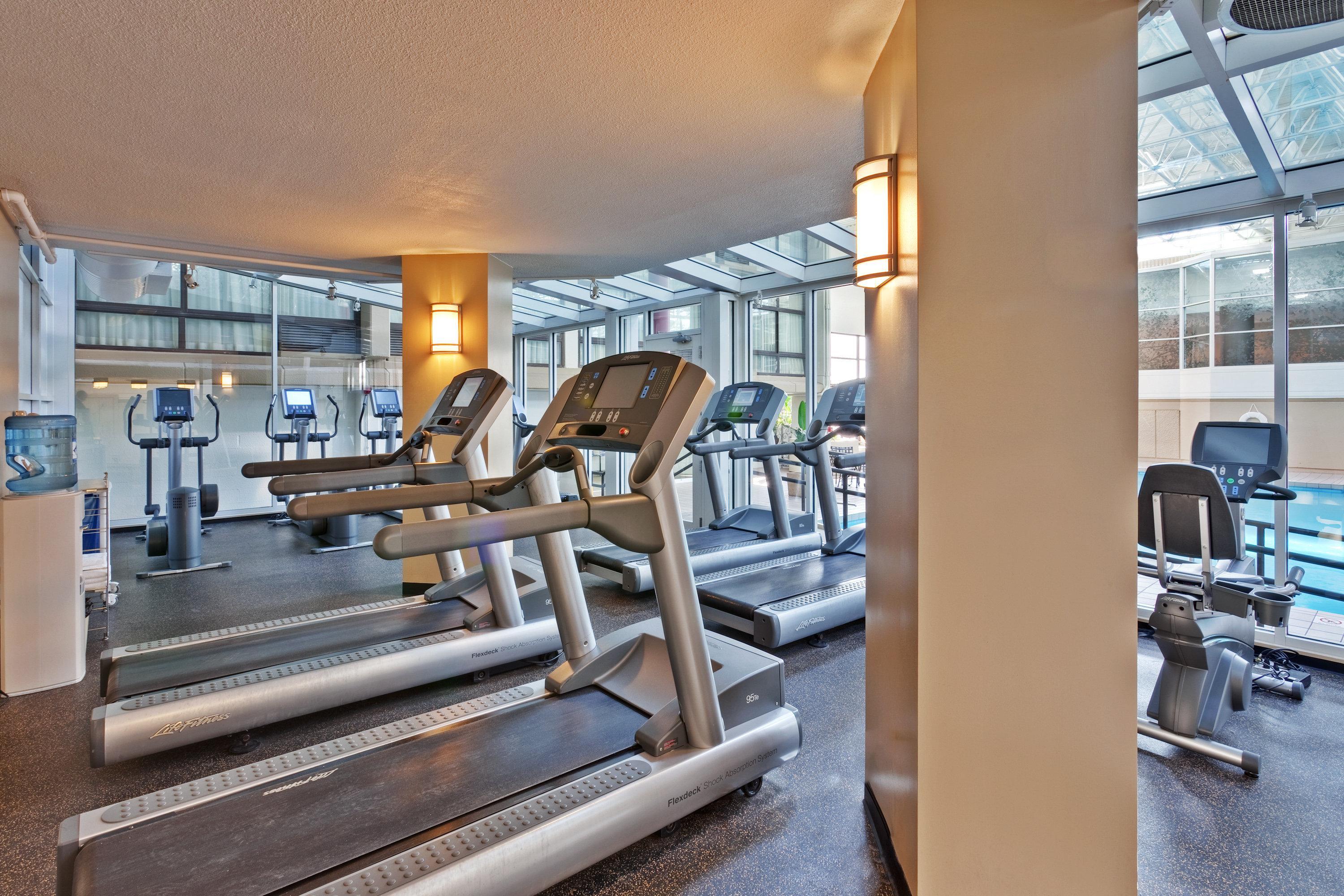 Crowne Plaza Chicago O'Hare Hotel & Conference Center By Ihg Rosemont Exterior photo