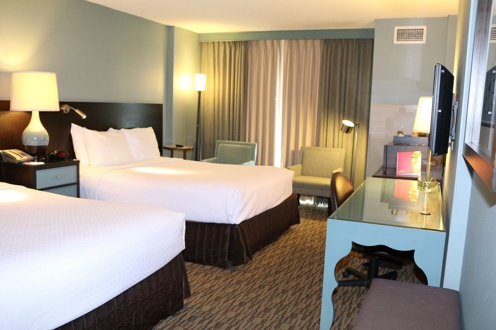 Crowne Plaza Chicago O'Hare Hotel & Conference Center By Ihg Rosemont Exterior photo
